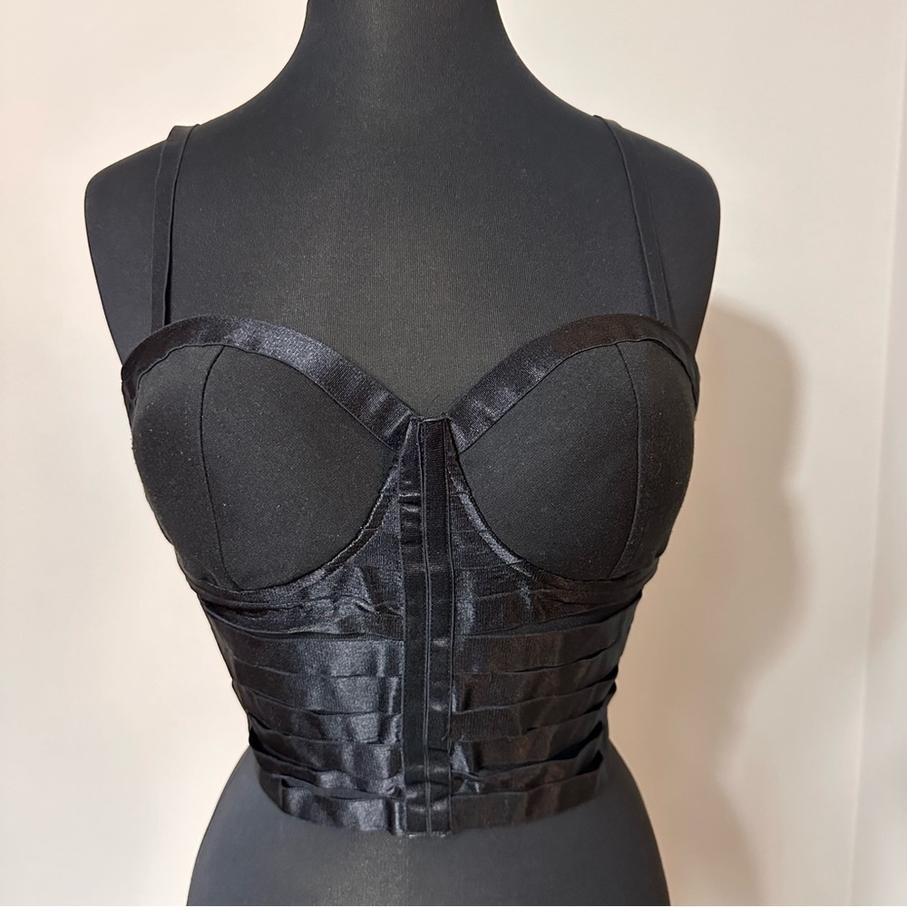 Charlotte Russe Black Crop Top in Size Large